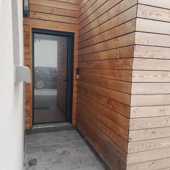 Apartamento Joli Studio Avec Stationnement Gratuit Dans La Rue Le Mans Exterior foto